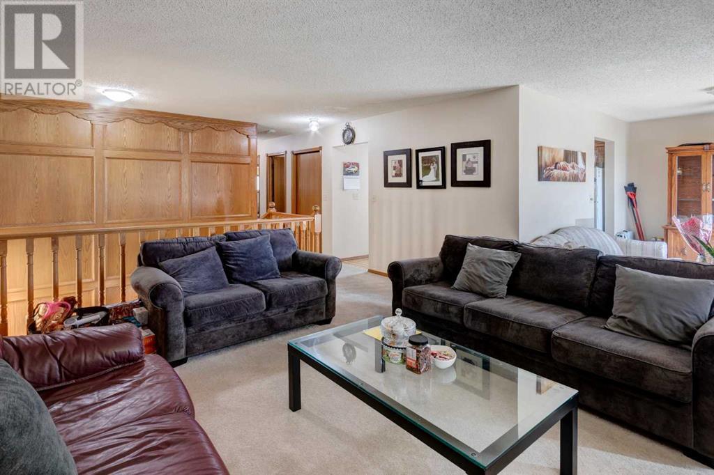 Single Family House Bi-level for Sale in  Whitworth Way NE Whitehorn Calgary 