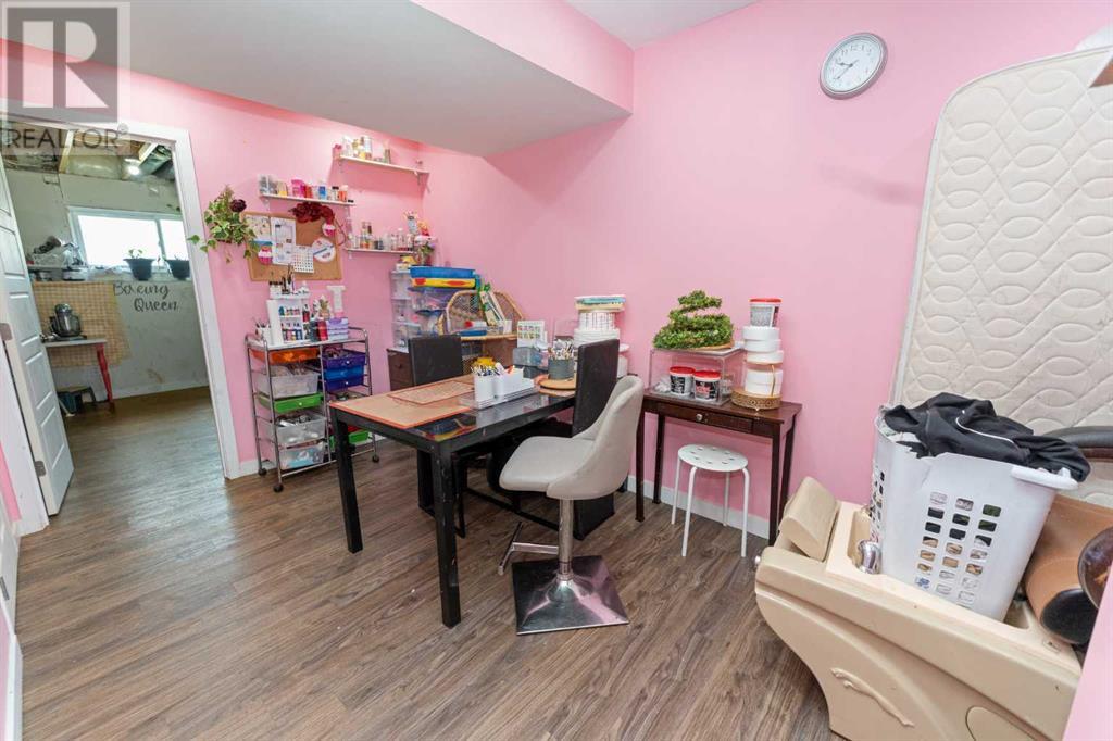 Single Family House for Sale in   Tarawood Lane NE Taradale Calgary 