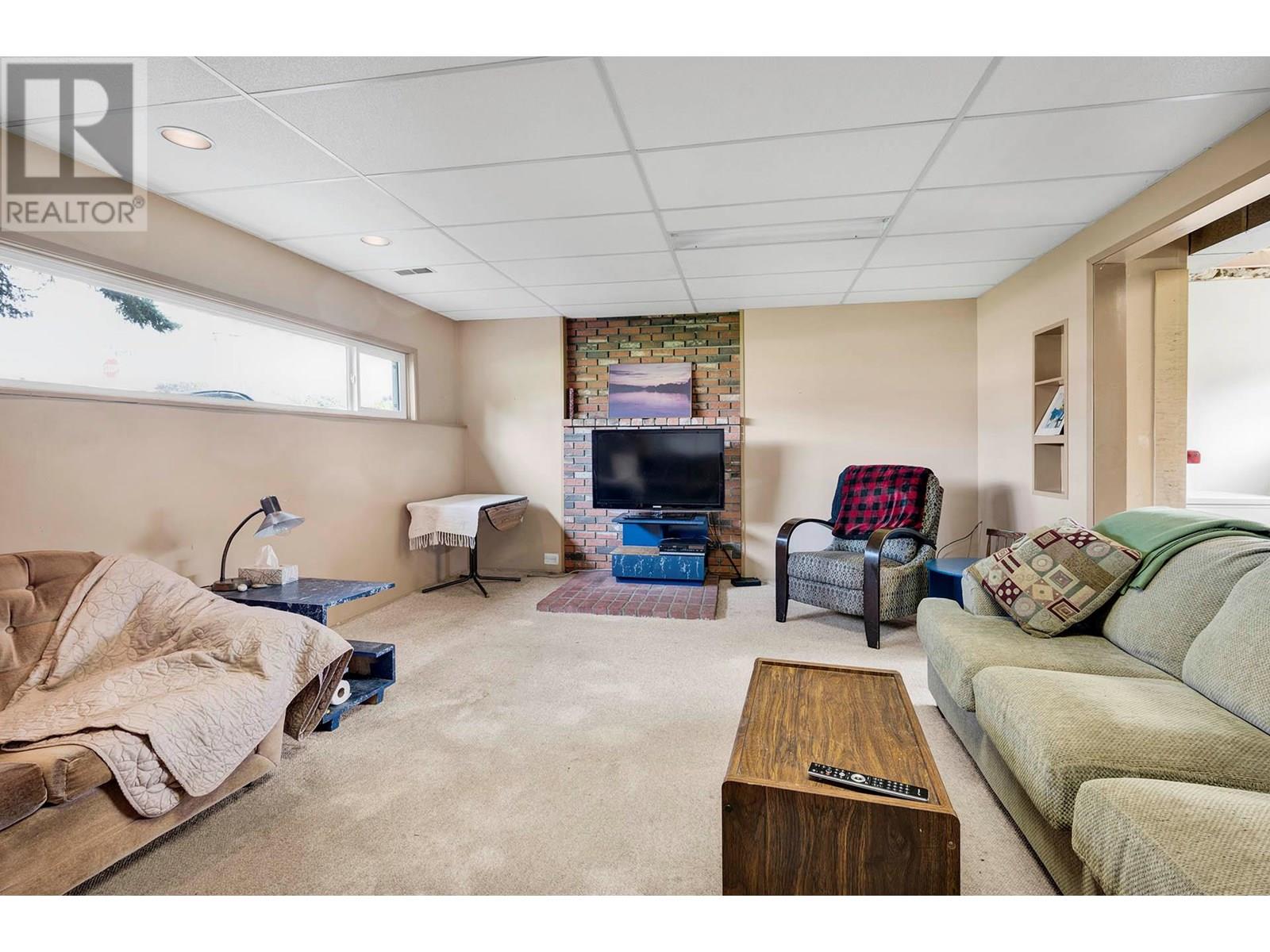 Photo 24 of 2311 Glenview Avenue, Kamloops BC