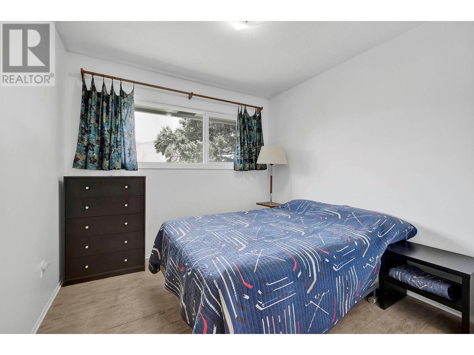Photo 40 of 2311 Glenview Avenue, Kamloops BC