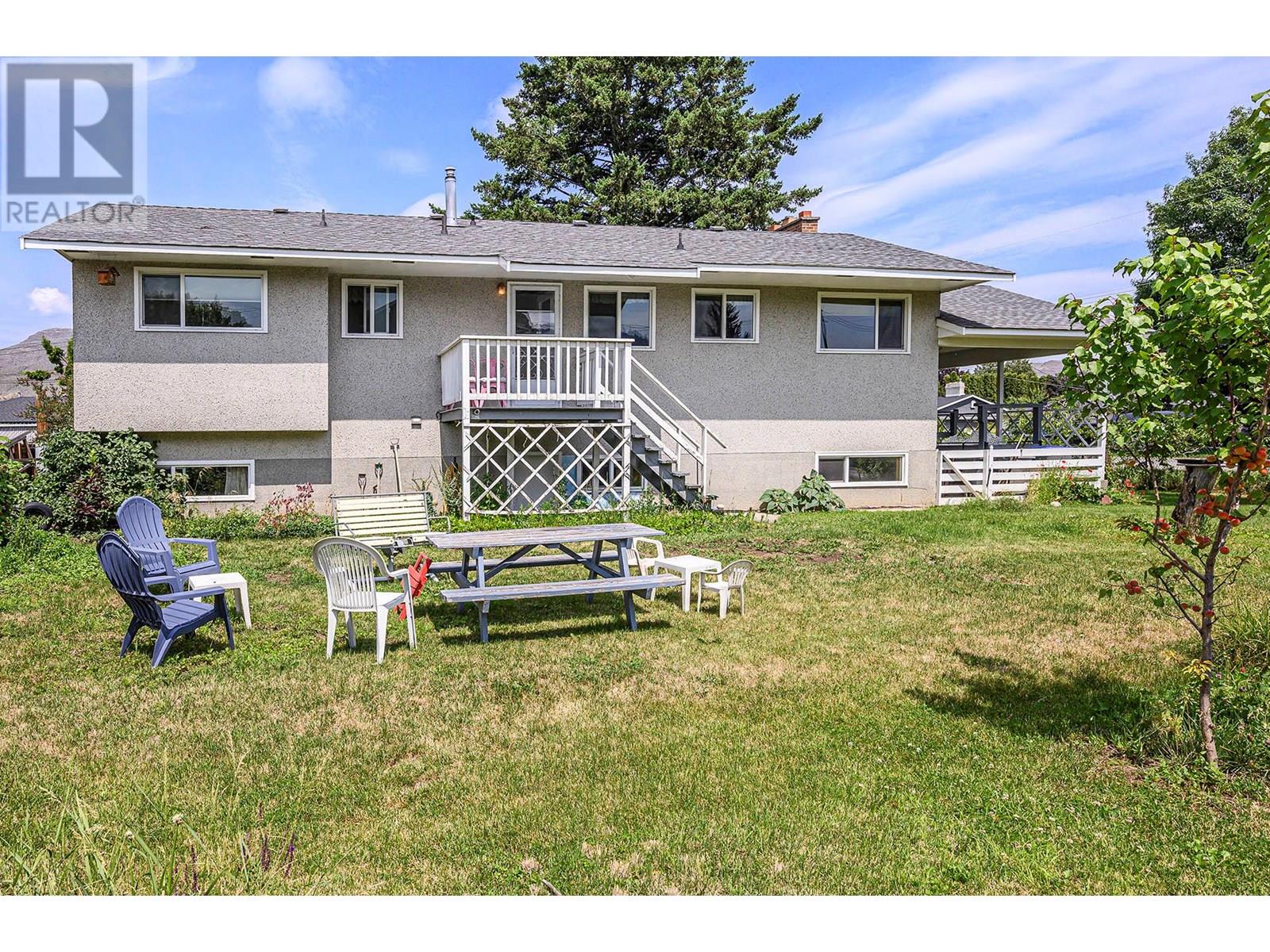 Photo 11 of 2311 Glenview Avenue, Kamloops BC
