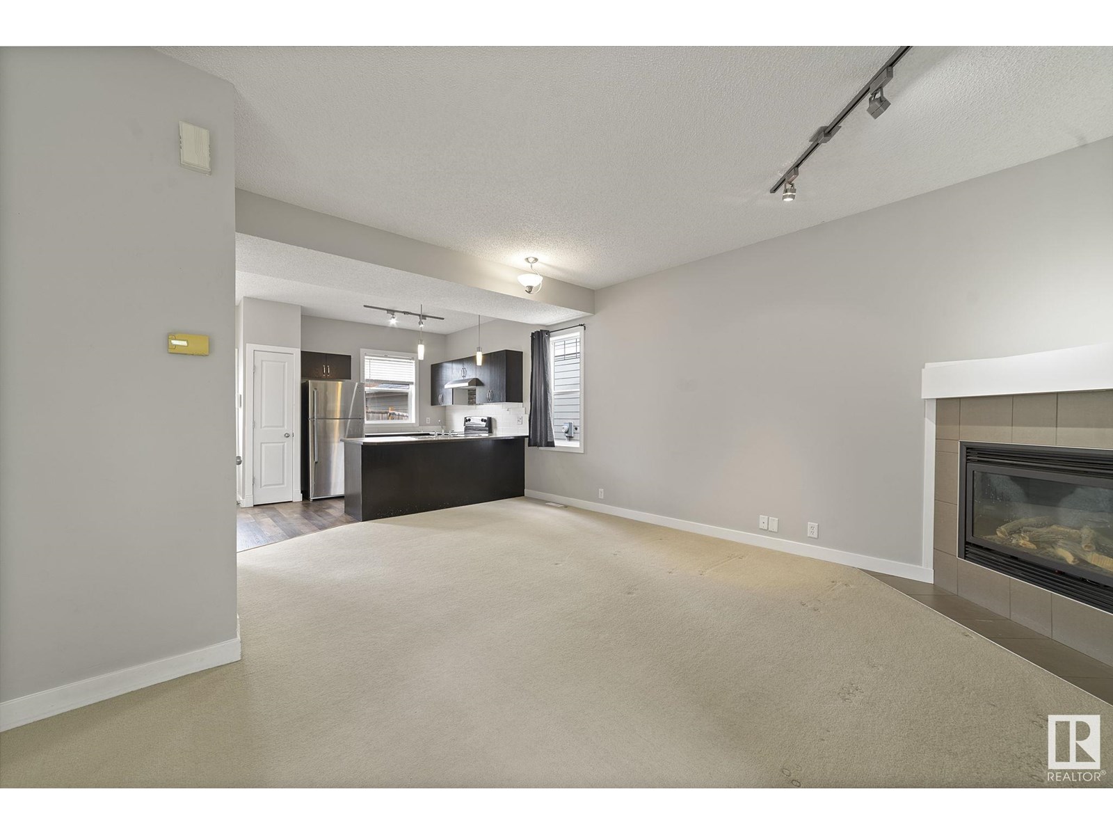 Single Family House for Sale in   NW NW Edmonton 