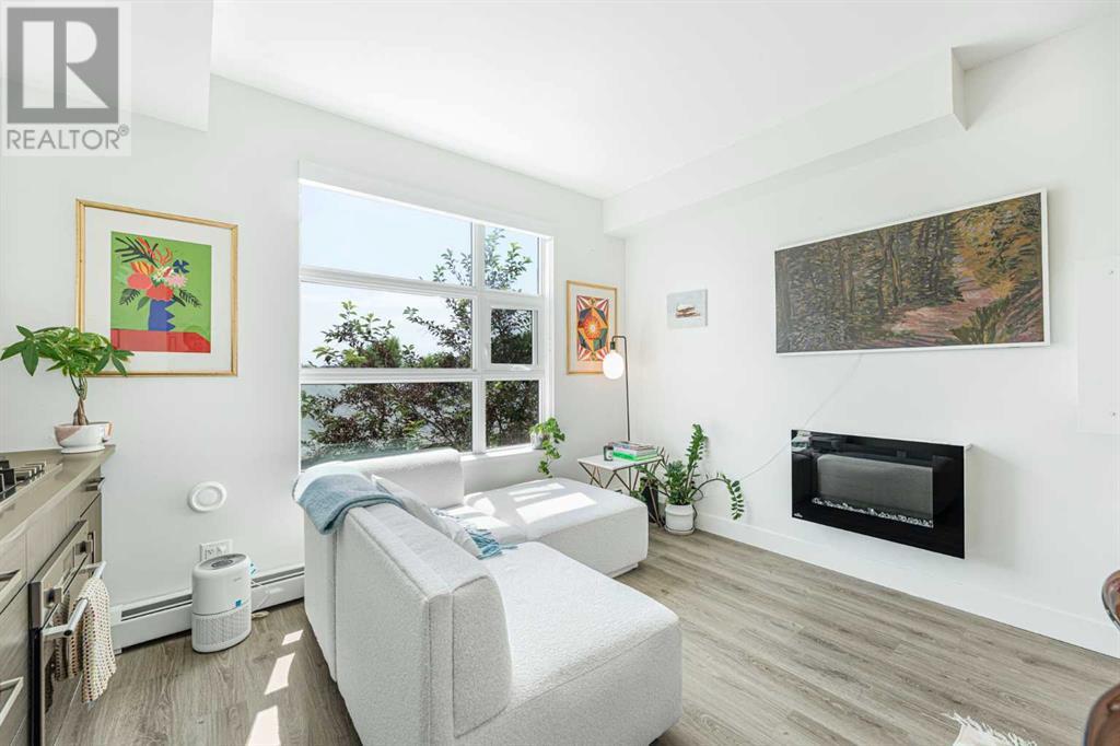 Single Family House for Sale in    Avenue NE Bridgeland/Riverside Calgary 