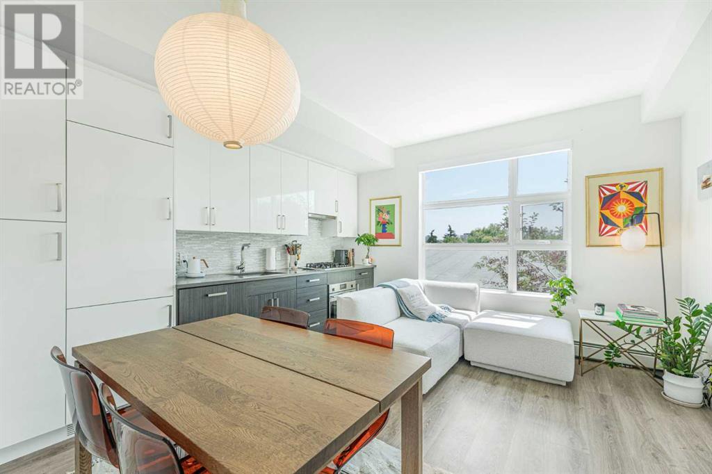 Single Family House for Sale in    Avenue NE Bridgeland/Riverside Calgary 