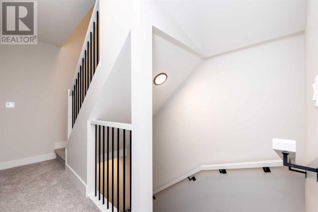 Single Family House for Sale in    Avenue NW West Hillhurst Calgary 