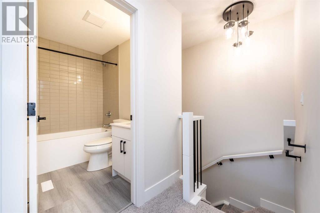 Single Family House for Sale in    Avenue NW West Hillhurst Calgary 