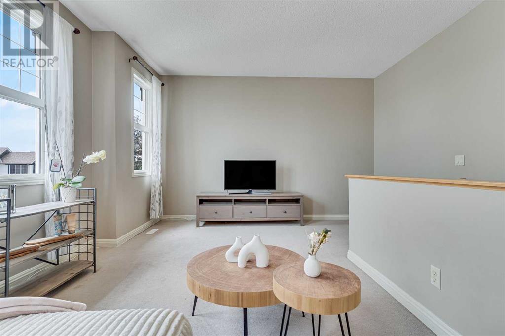 Single Family House for Sale in  Covehaven Terrace NE Coventry Hills Calgary 