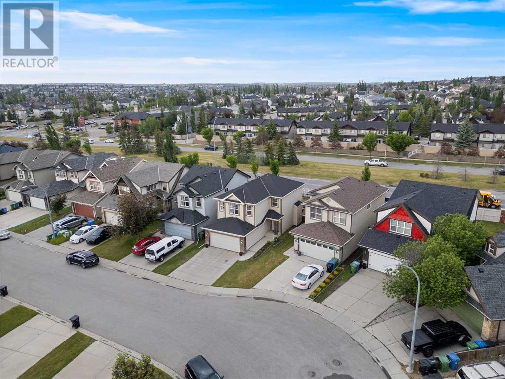 Single Family House for Sale in  Covehaven Terrace NE Coventry Hills Calgary 