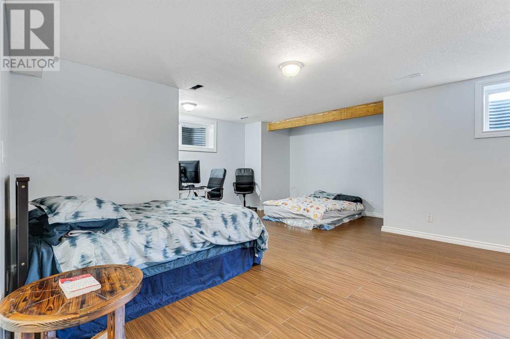 Single Family House for Sale in  Covehaven Terrace NE Coventry Hills Calgary 