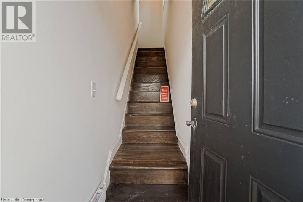 Photo 27 of 1164 Cannon Street E, Hamilton ON