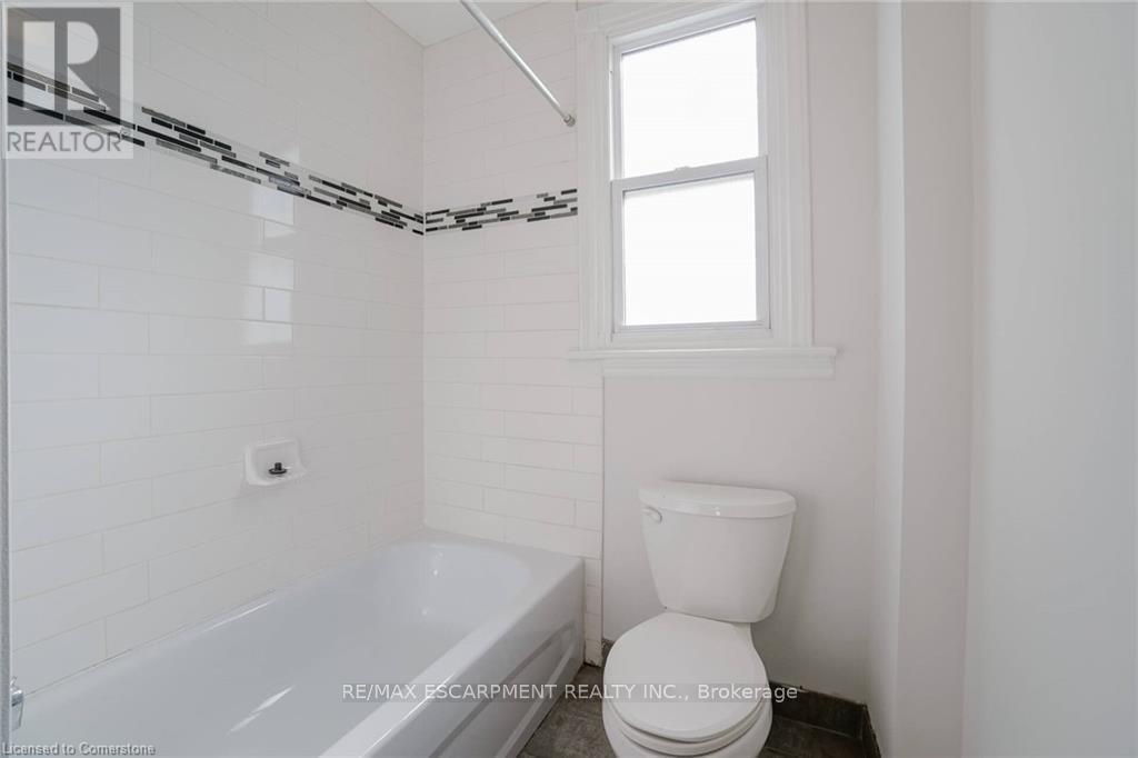 Photo 10 of 1164 Cannon Street E, Hamilton ON