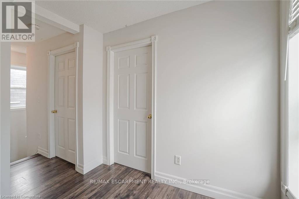 Photo 16 of 1164 Cannon Street E, Hamilton ON