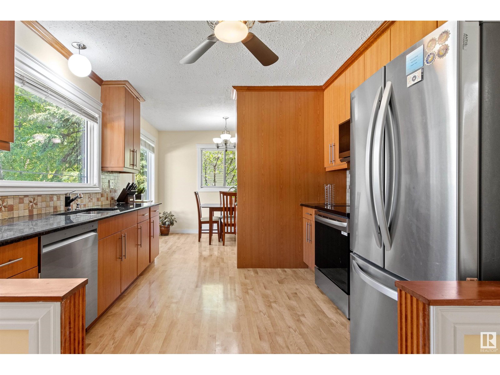 Photo 16 of 11406 73 Av Nw, Edmonton AB