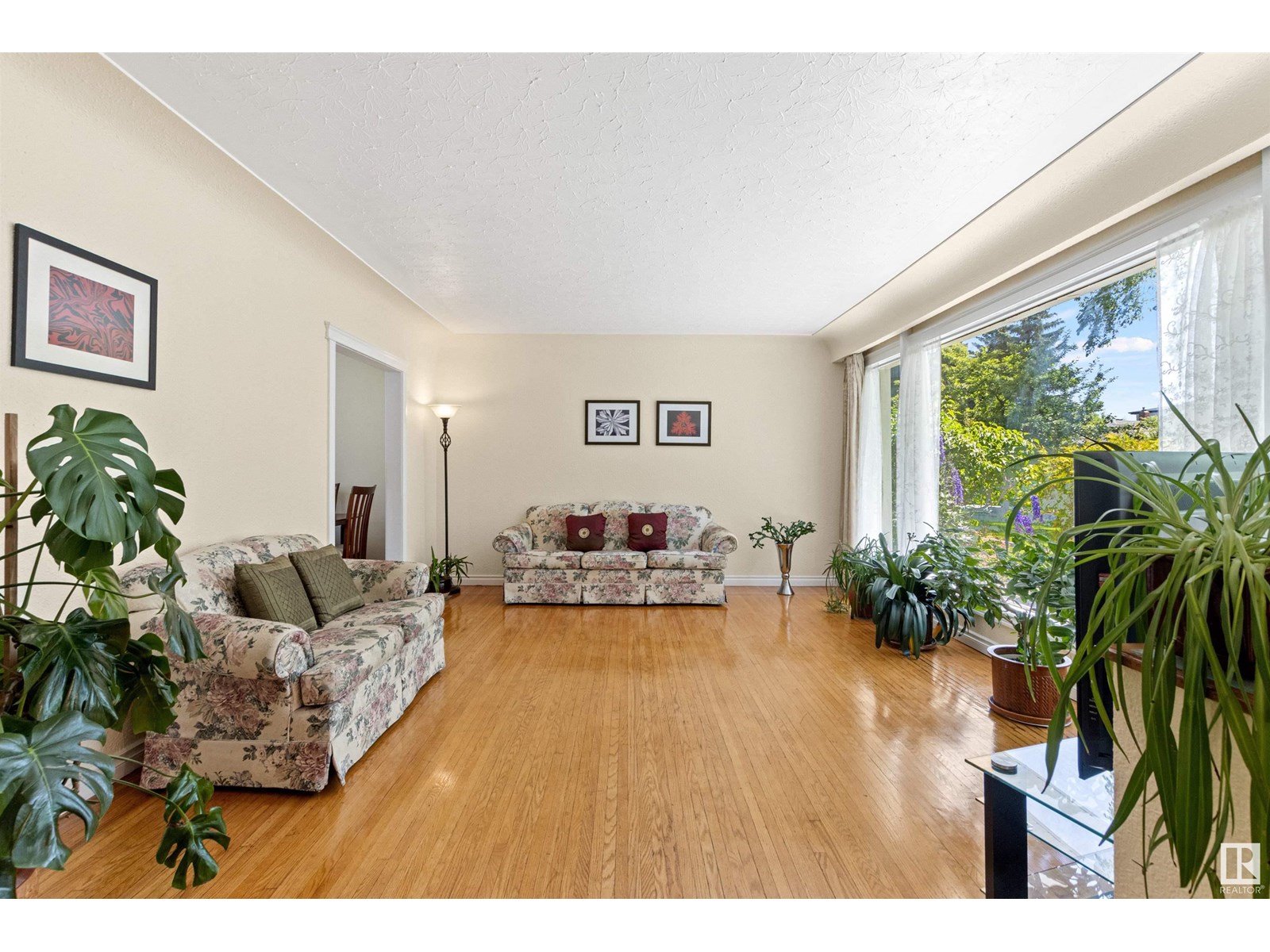 Photo 8 of 11406 73 Av Nw, Edmonton AB