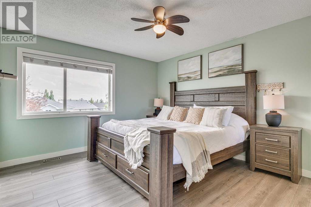 Single Family House for Sale in  Chaparral Court SE Chaparral Calgary 