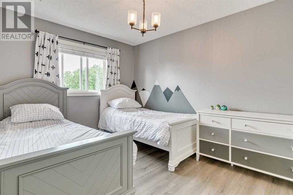 Single Family House for Sale in  Chaparral Court SE Chaparral Calgary 