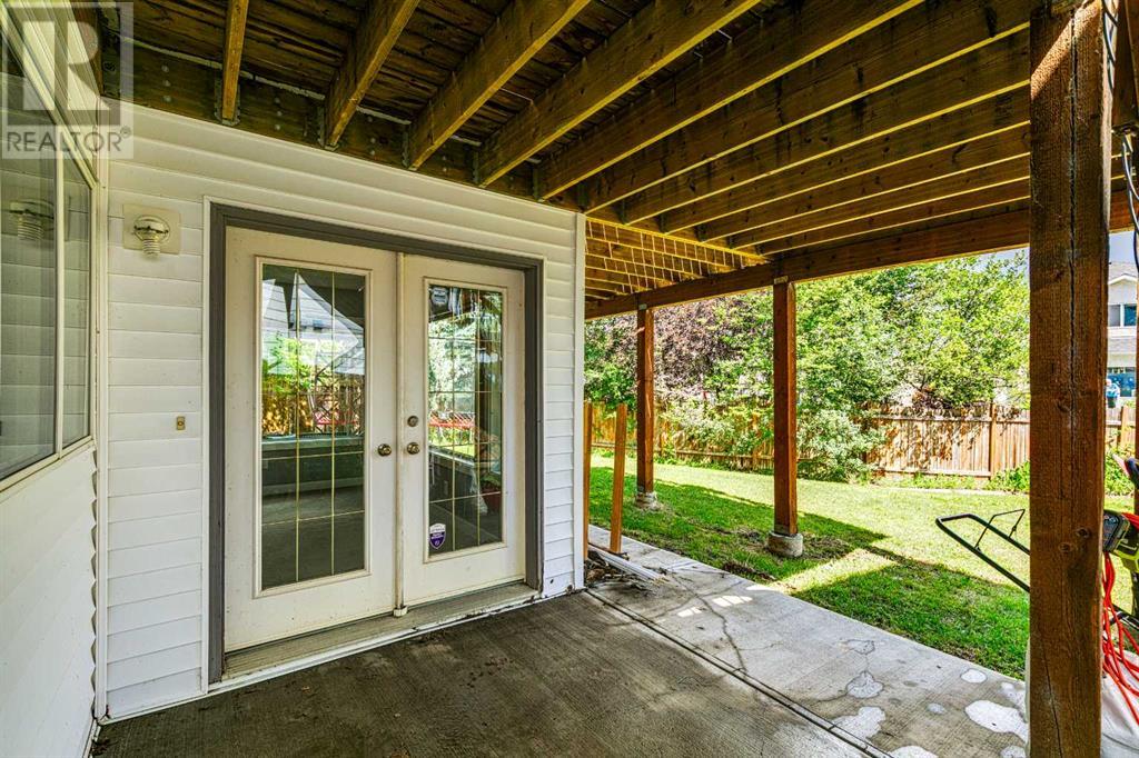 Single Family House for Sale in  Chaparral Court SE Chaparral Calgary 