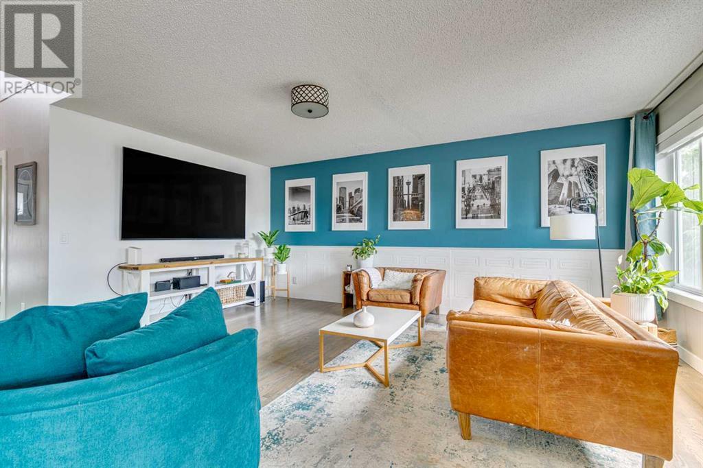 Single Family House for Sale in  Chaparral Court SE Chaparral Calgary 