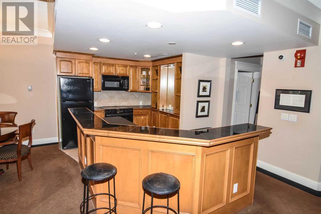 Single Family House for Sale in    Street SW Shawnee Slopes Calgary 