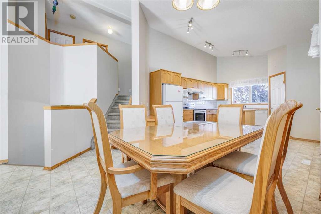 Single Family House 4 Level for Sale in  Erin Grove SE Erin Woods Calgary 