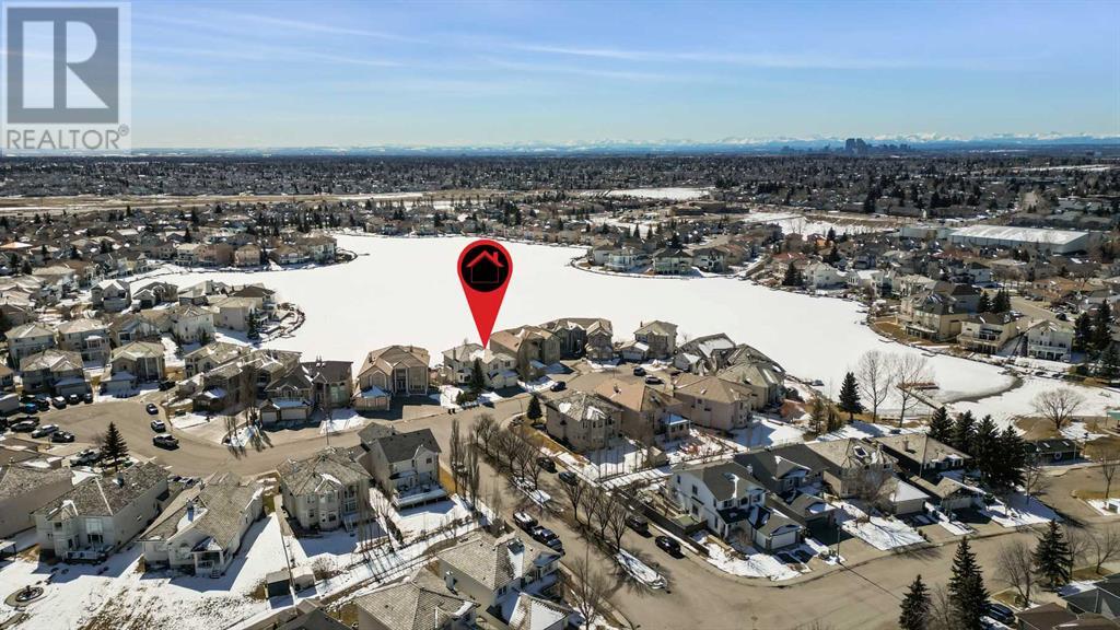 Single Family House for Sale in  Coral Shores Cape NE Coral Springs Calgary 