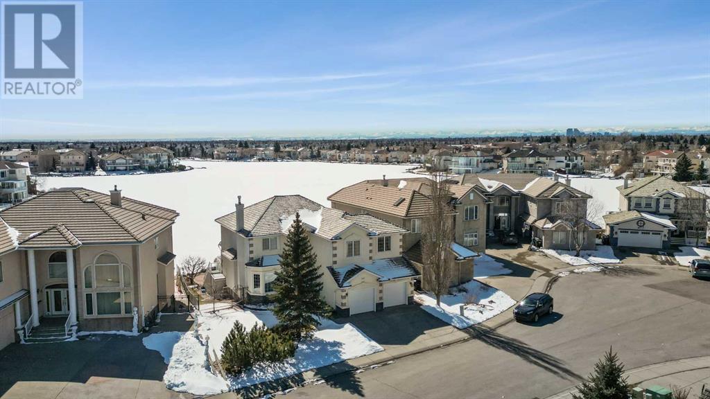 Single Family House for Sale in  Coral Shores Cape NE Coral Springs Calgary 