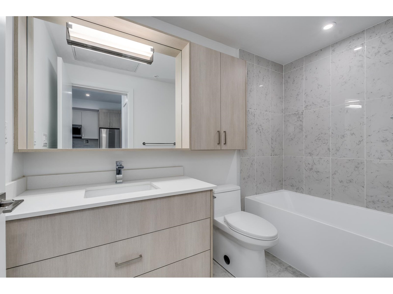 Photo 12 of E 216 13858 108 Avenue, Surrey BC