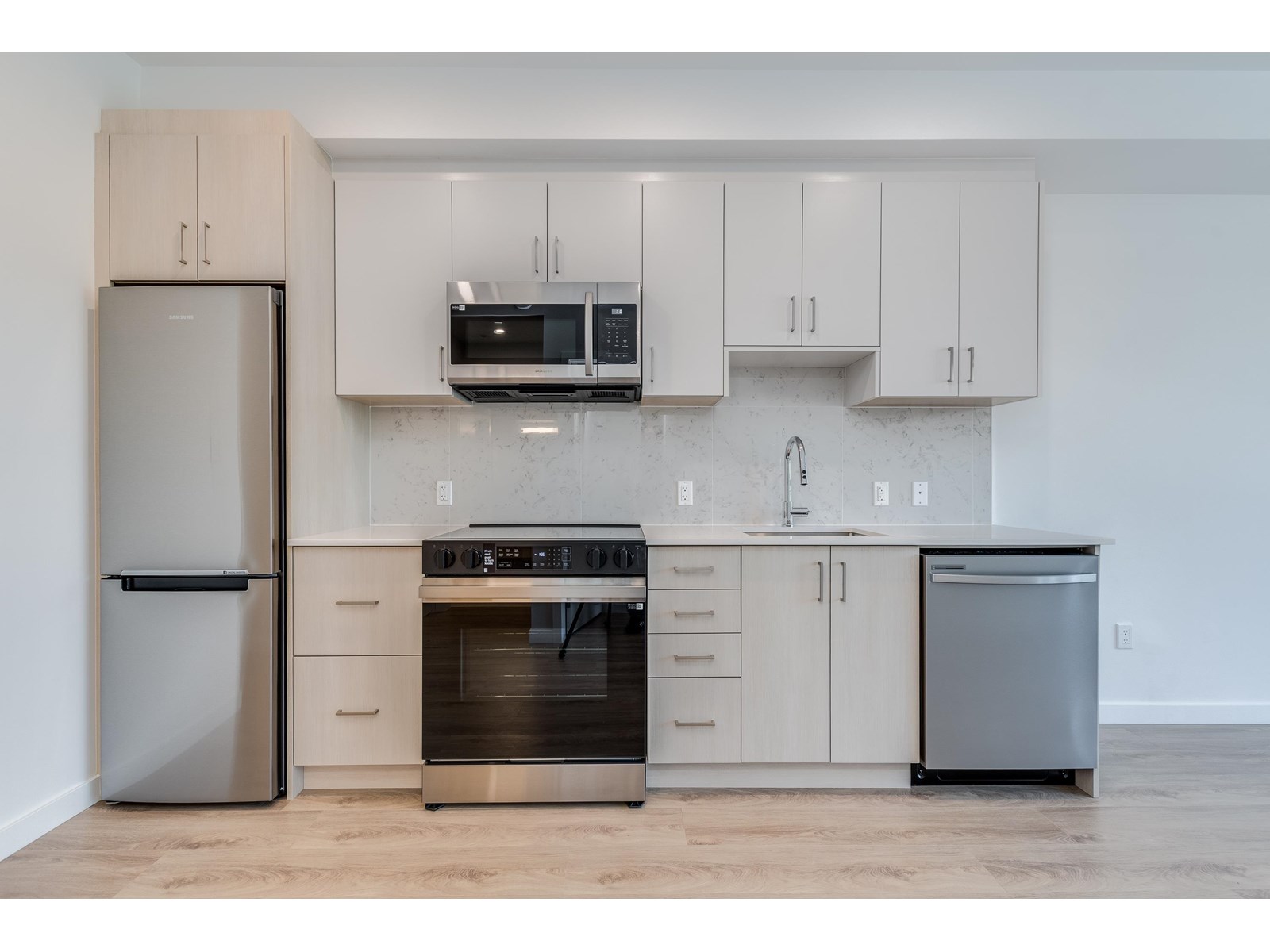 Photo 7 of E 216 13858 108 Avenue, Surrey BC