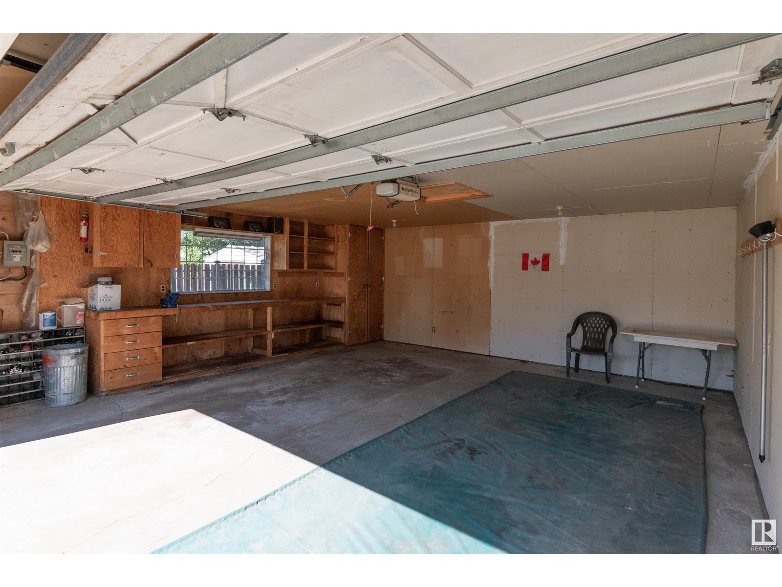 Photo 22 of 14528 29 St Nw Nw, Edmonton AB