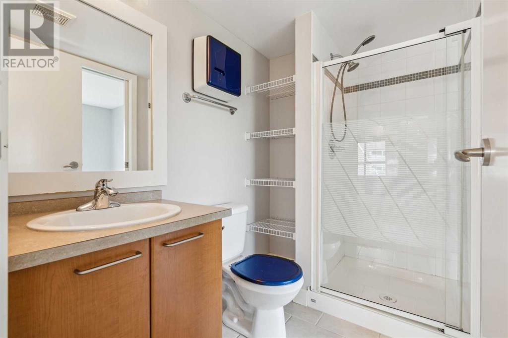 Single Family House for Sale in   Richard Court SW Lincoln Park Calgary 