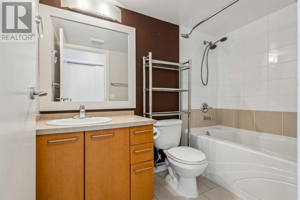 Single Family House for Sale in   Richard Court SW Lincoln Park Calgary 