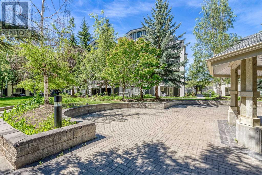Single Family House for Sale in   Richard Court SW Lincoln Park Calgary 