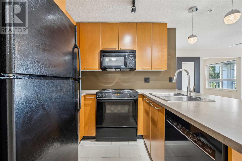 Single Family House for Sale in   Richard Court SW Lincoln Park Calgary 