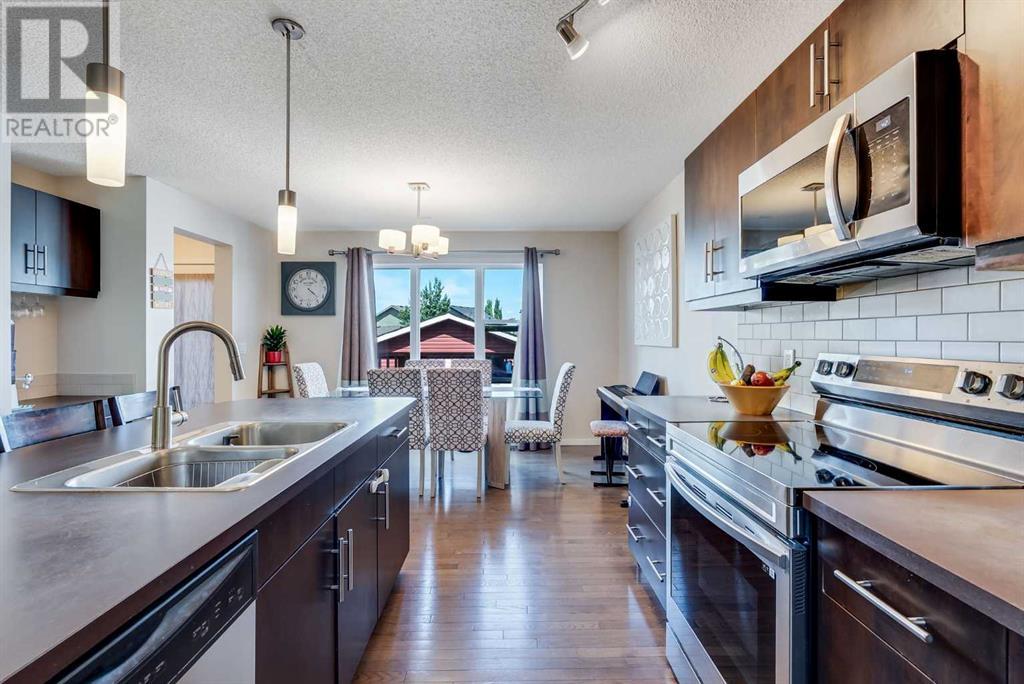 Single Family House for Sale in  Silverado Drive SW Silverado Calgary 