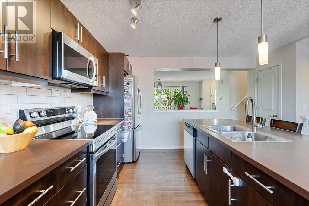 Single Family House for Sale in  Silverado Drive SW Silverado Calgary 