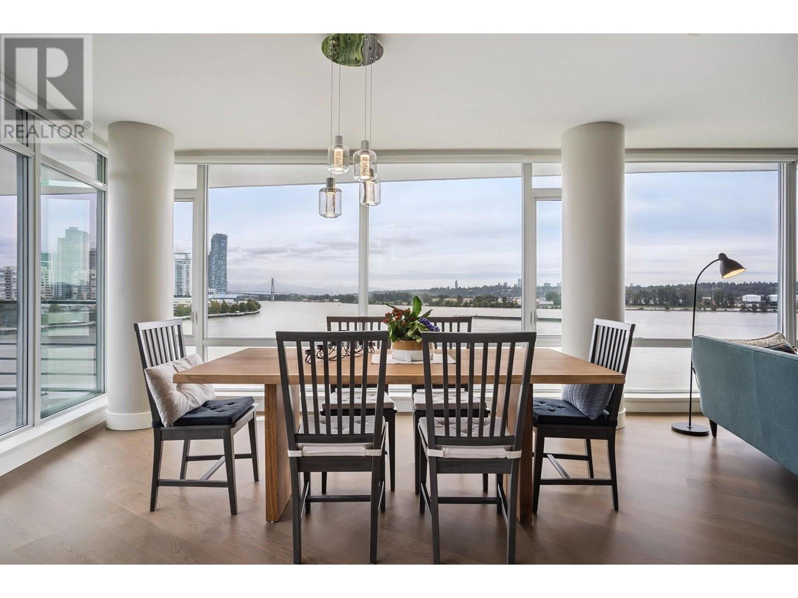 705 210 SALTER STREET, New Westminster