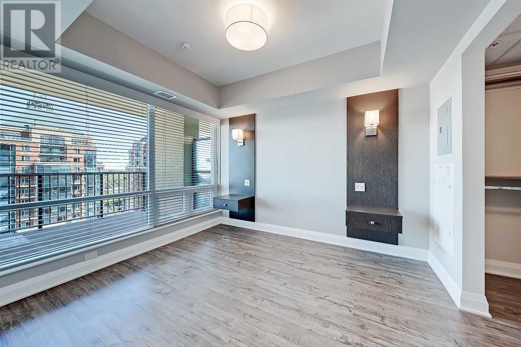 Single Family House for Sale in    Avenue SW Downtown Commercial Core Calgary 