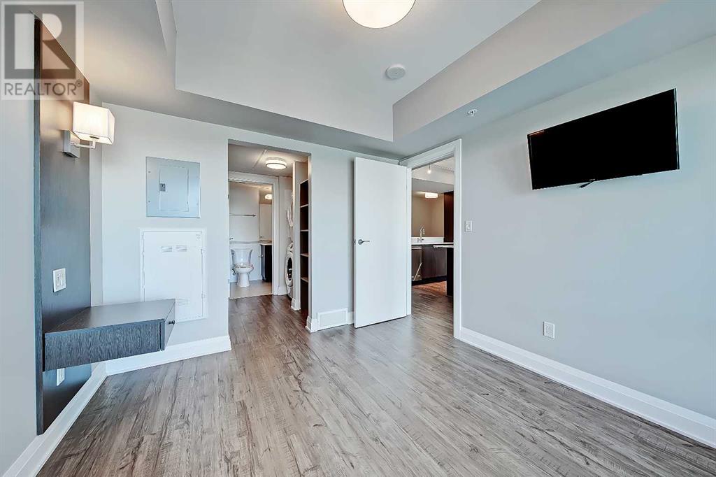 Single Family House for Sale in    Avenue SW Downtown Commercial Core Calgary 
