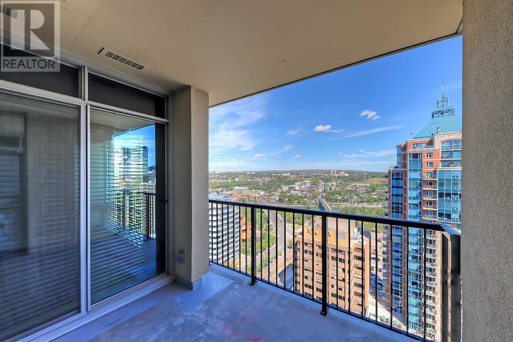 Single Family House for Sale in    Avenue SW Downtown Commercial Core Calgary 