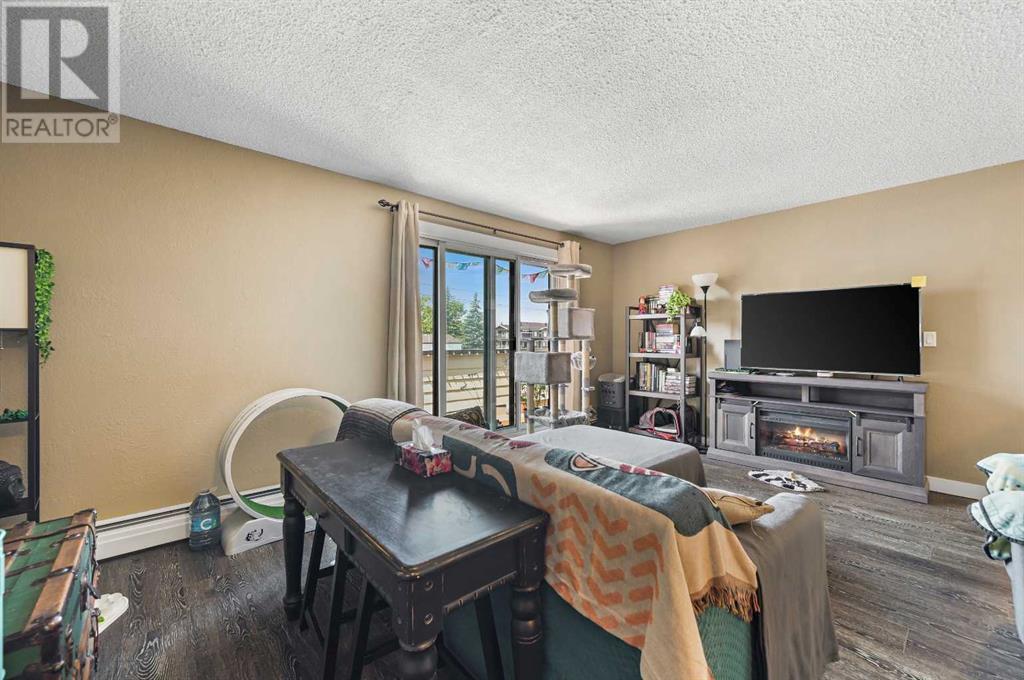 Single Family House for Sale in    Street SW Rosscarrock Calgary 
