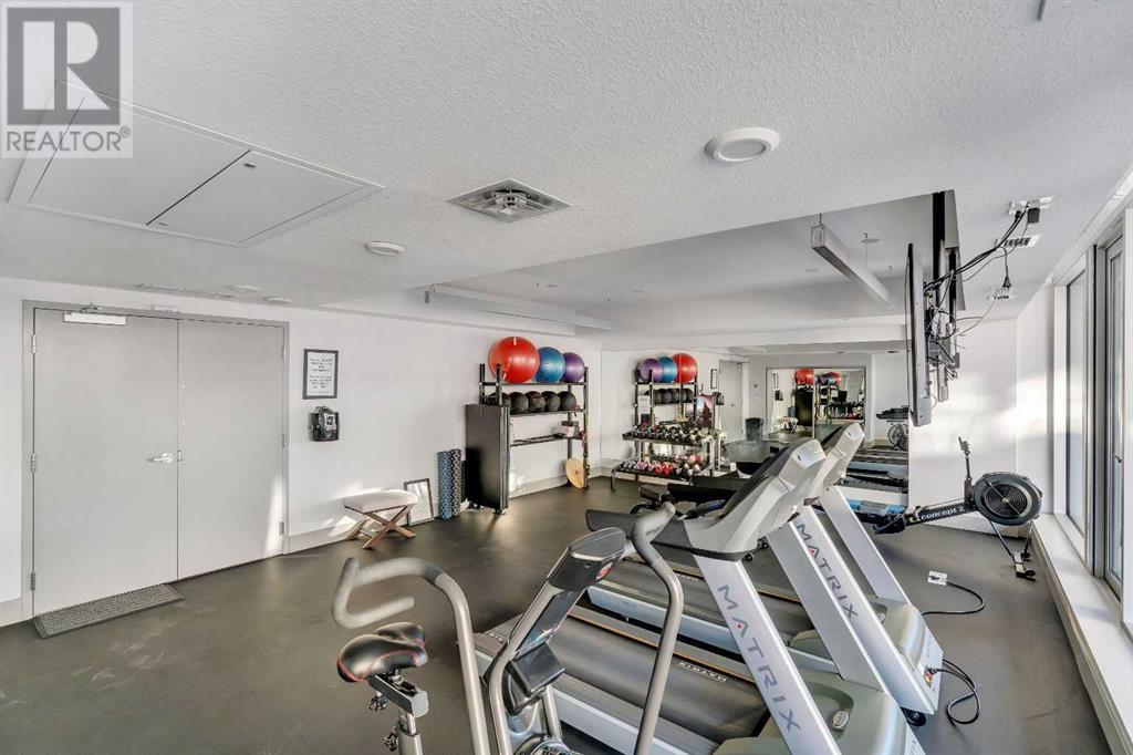 Single Family House for Sale in    Avenue NW Hillhurst Calgary 