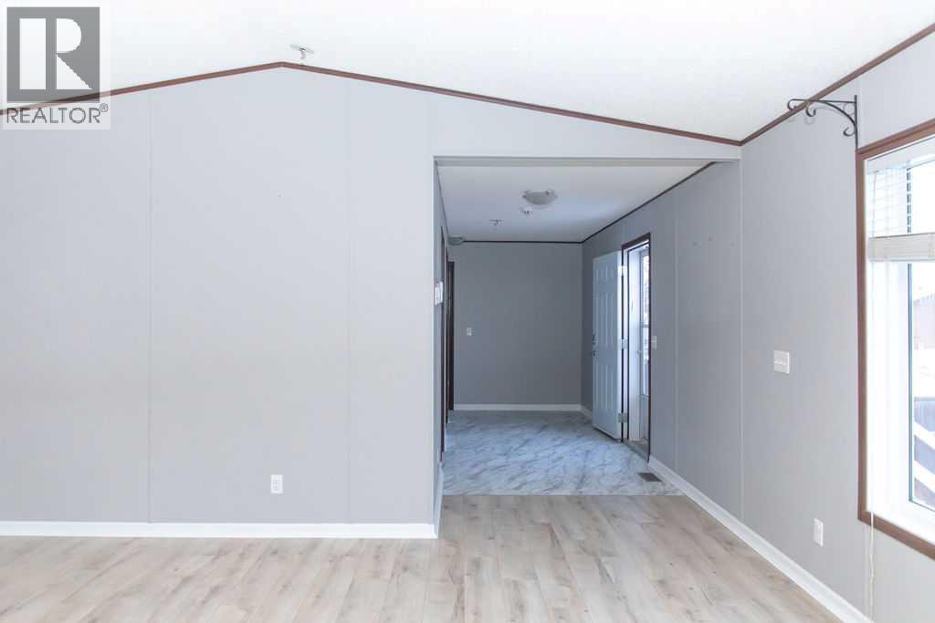 Photo 21 of 209 Greely Road, Fort Mcmurray AB