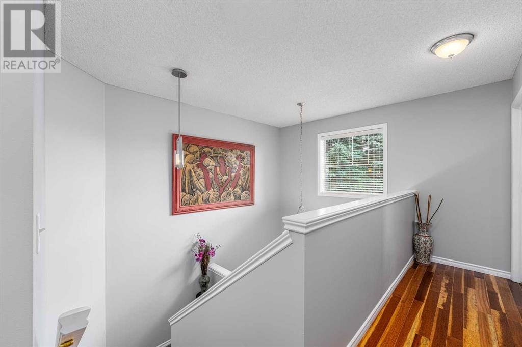 Single Family House for Sale in  Chapalina Manor SE Chaparral Calgary 