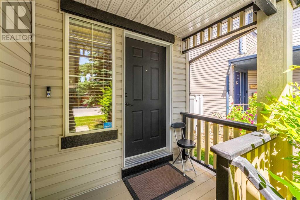 Single Family House for Sale in  Chapalina Manor SE Chaparral Calgary 