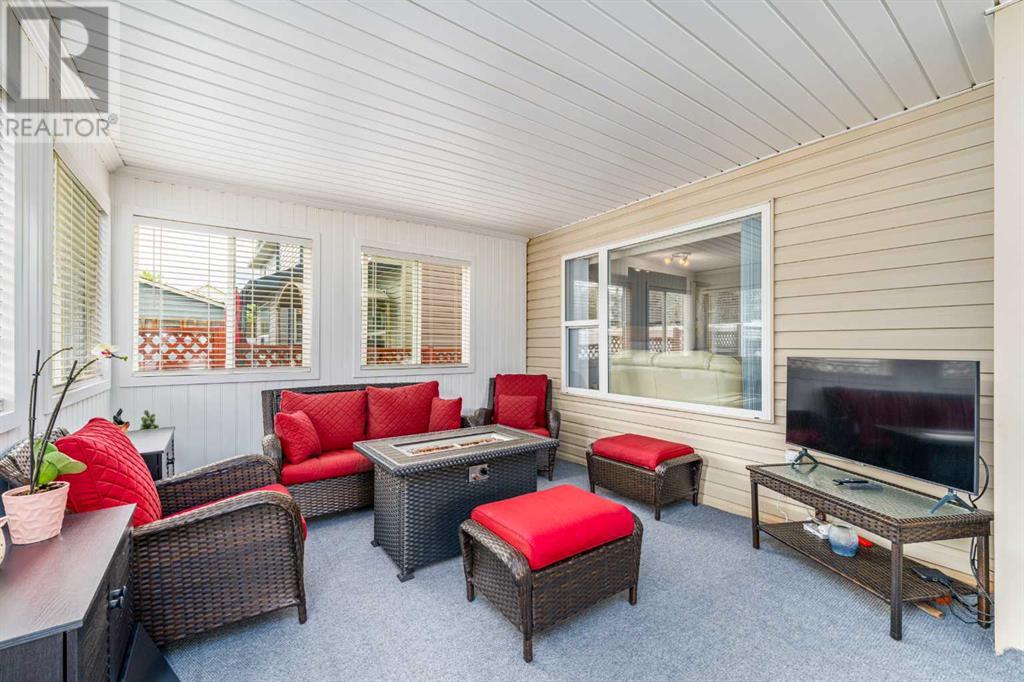 Single Family House for Sale in  Chapalina Manor SE Chaparral Calgary 