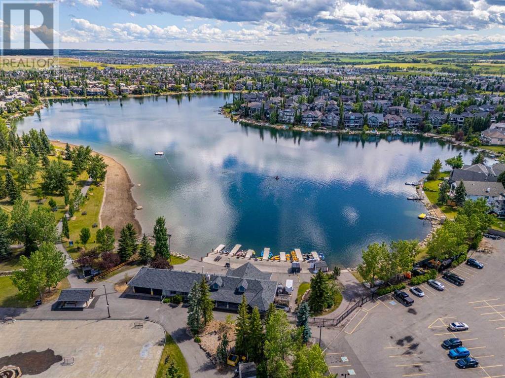 Single Family House for Sale in  Chapalina Manor SE Chaparral Calgary 