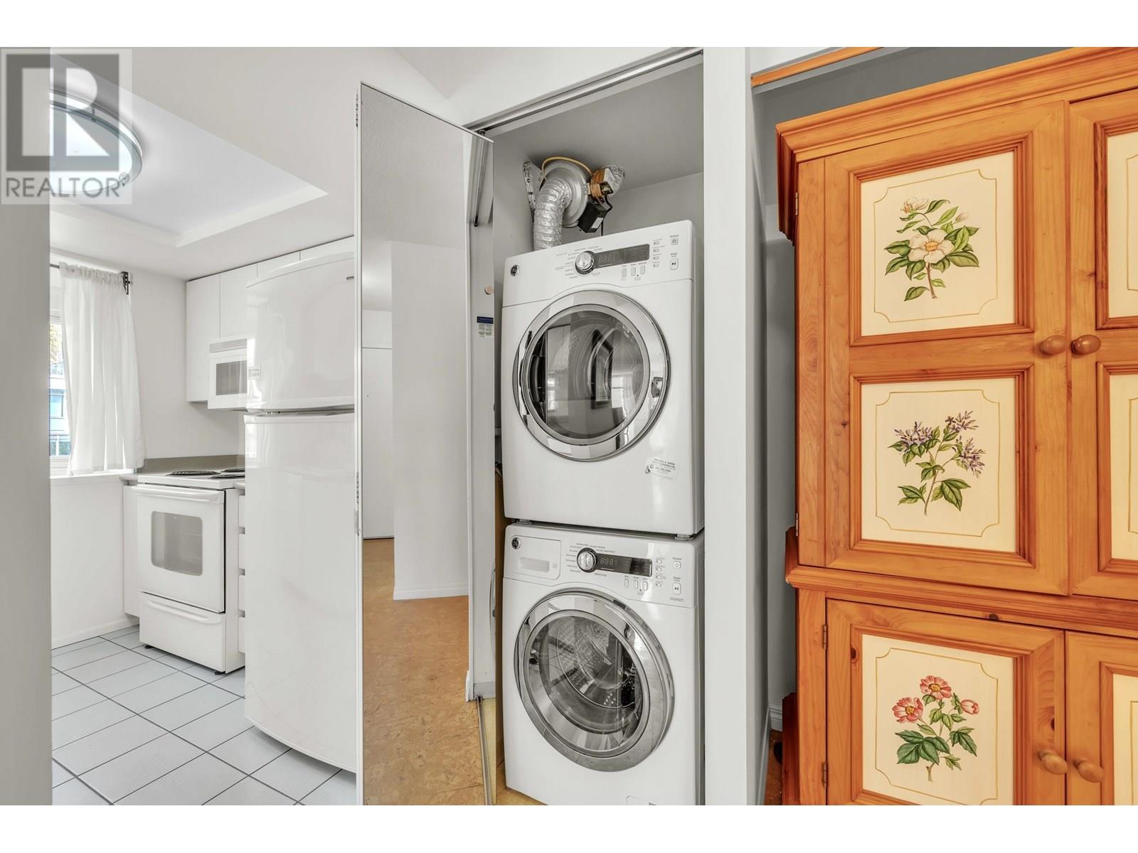 Photo 4 of B 701 1331 Homer Street, Vancouver BC