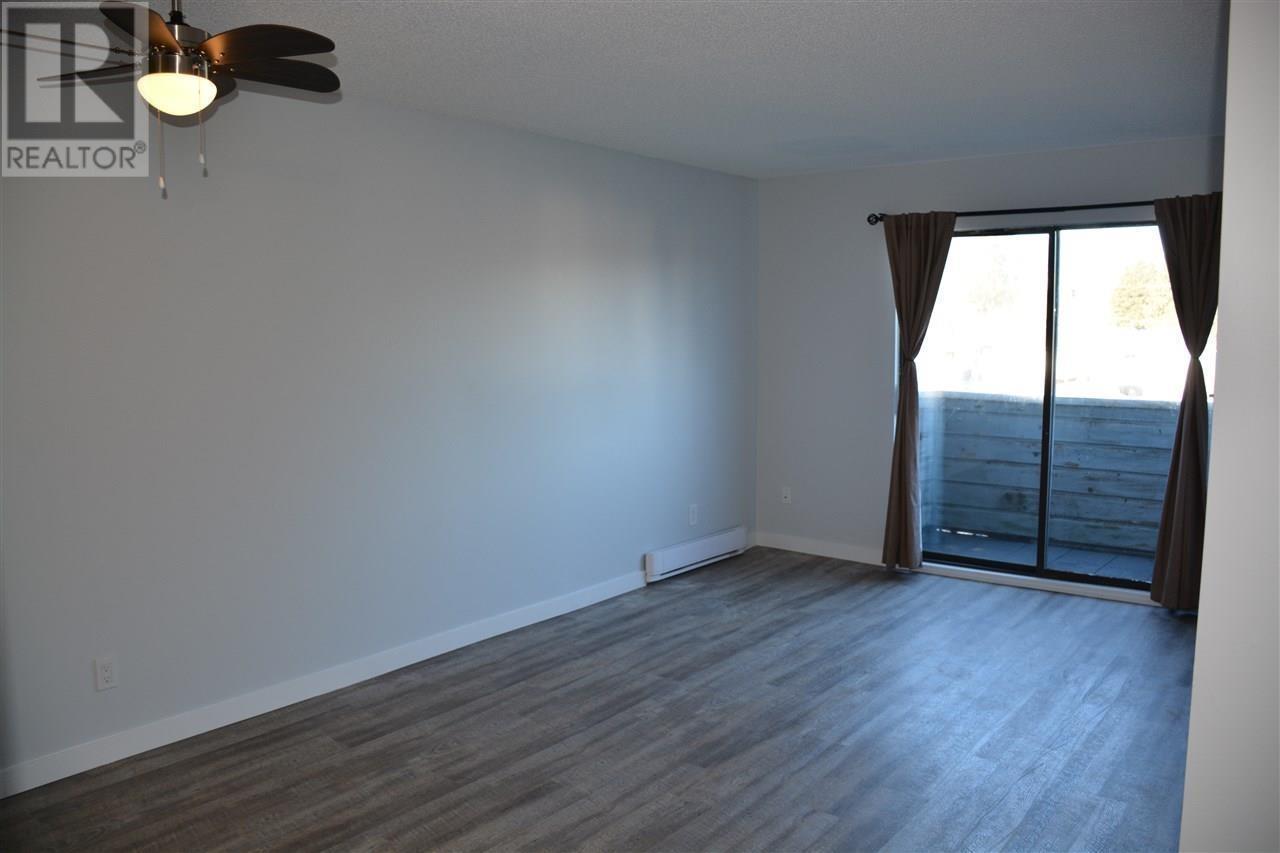 105 1948 COQUITLAM AVENUE, Port Coquitlam