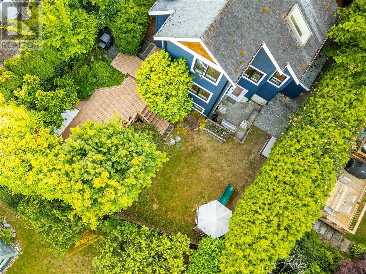 Photo 18 of 6810 Hycroft Road, West Vancouver BC