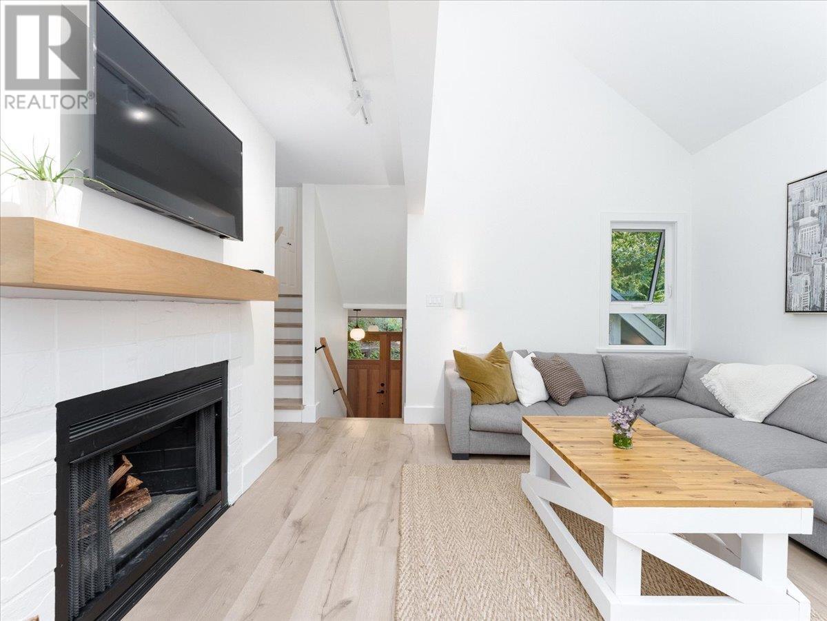 Photo 39 of 6810 Hycroft Road, West Vancouver BC